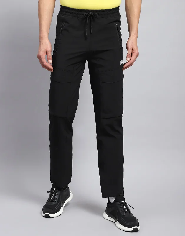 Men Black Solid Regular Fit Jogger