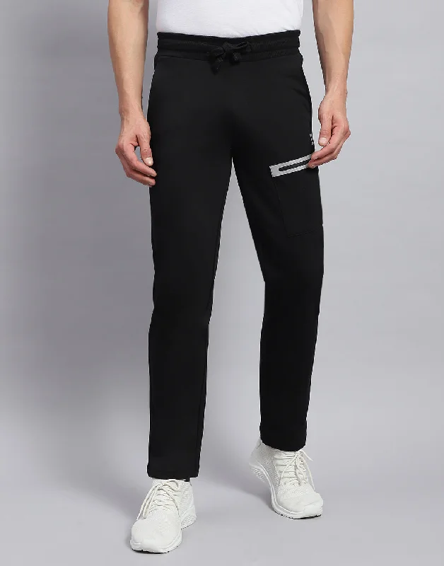 Men Black Solid Smart Fit Jogger