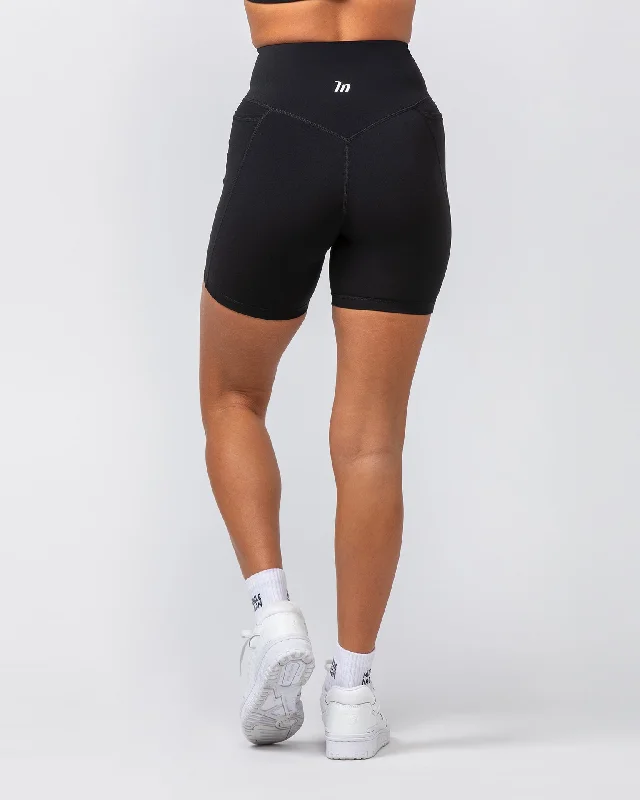 Agility Aura Pocket Bike Shorts - Black