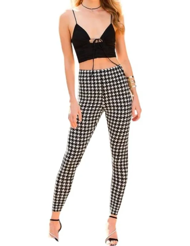 Houndstooth Leggings In Black