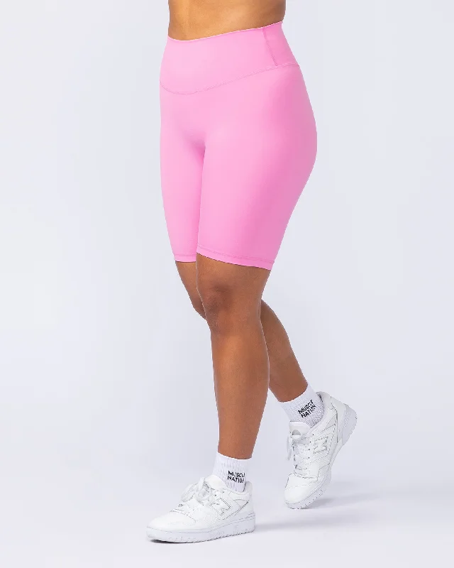 Zero Rise Everyday Referee Length Shorts - Hollywood Pink